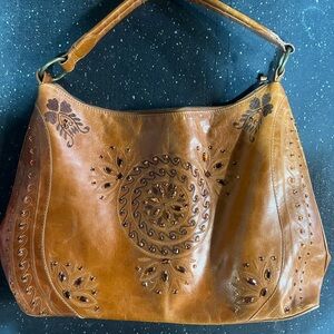 Wilsons Leather Tan Embroidered Shoulder Bag